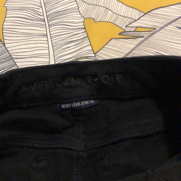 Black shorts - Picture 2 of 2